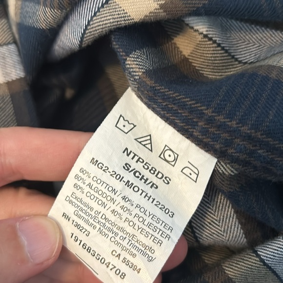 Wrangler ATG men’s plaid long sleeve button down flannel shirt size small - Picture 8 of 8